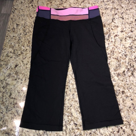 Lululemon yoga pants - Picture 2 of 4